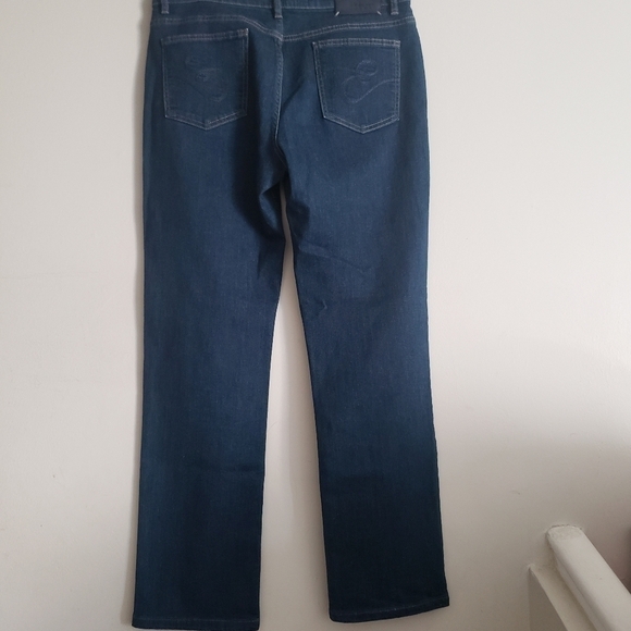 Escada Sports Linda Jeans - Picture 2 of 14